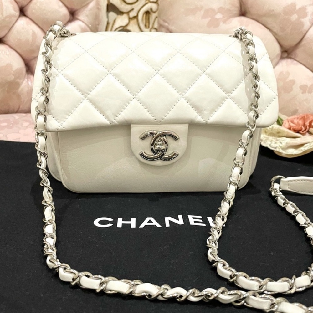 Chanel bag